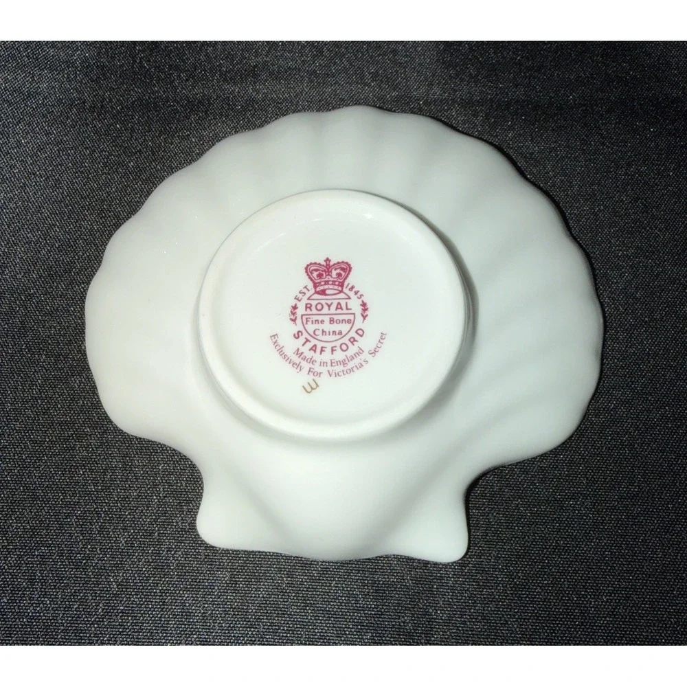 Vtg Royal Stafford‎ Ring Soap Dish Bone China Victoria's Secret England Floral